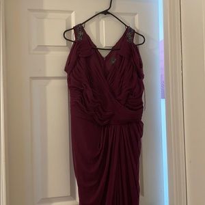 Macy’s dress worn once